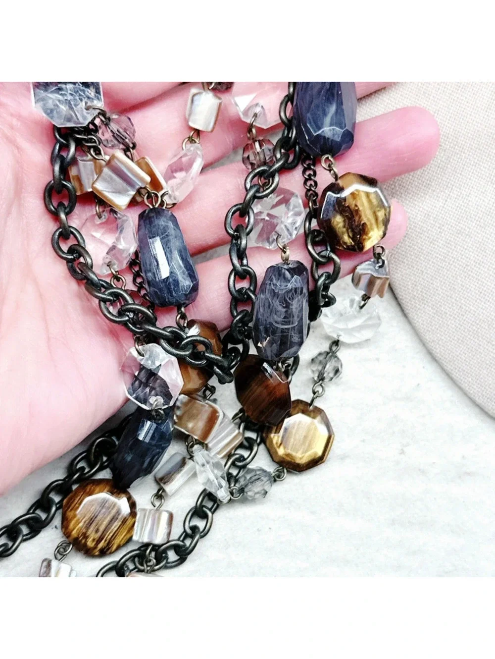 5343mc. Cookie Lee Bronze Necklace Plastic Multistrand